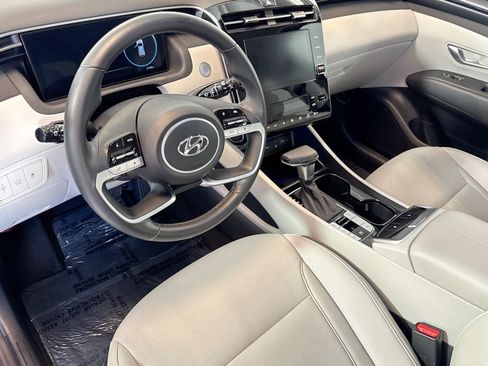 Used 2023 Hyundai Tucson SEL w/ Convenience Package AWD/4WD image 9