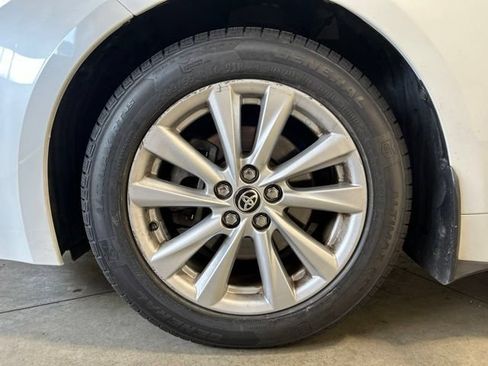 Used 2024 Toyota Corolla SE FWD image 10