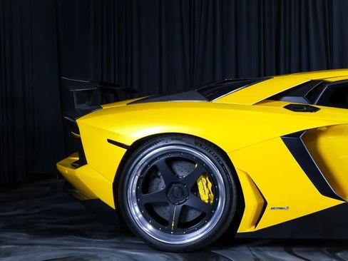 Used 2013 Lamborghini Aventador LP 700-4 image 14