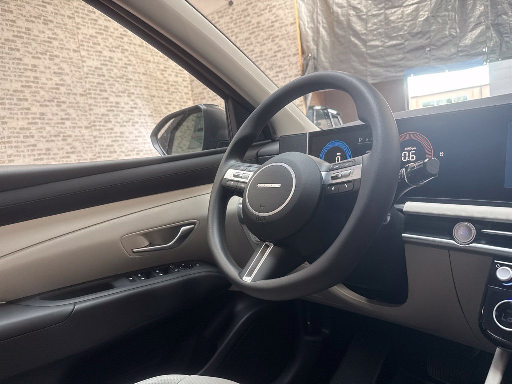 New 2026 Hyundai Tucson SEL Plus FWD image 18