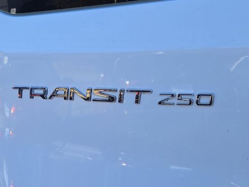Used 2023 Ford Transit 250 Low Roof w/ Exterior Upgrade Package image 31