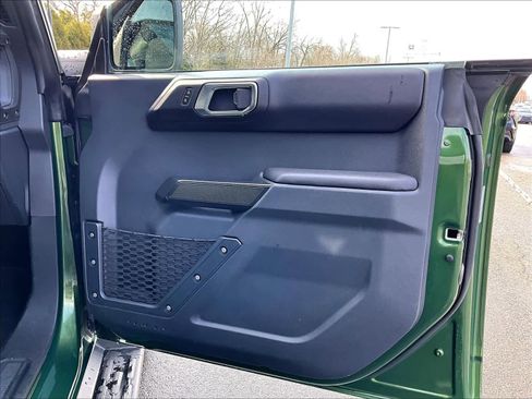 Used 2025 Ford Bronco Outer Banks image 12