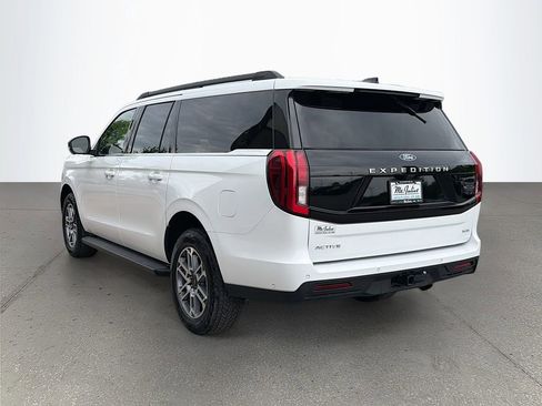 Used 2025 Ford Expedition Max Active AWD/4WD image 6