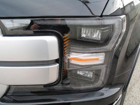 Used 2020 Ford F150 Platinum w/ Equipment Group 701A Luxury image 79