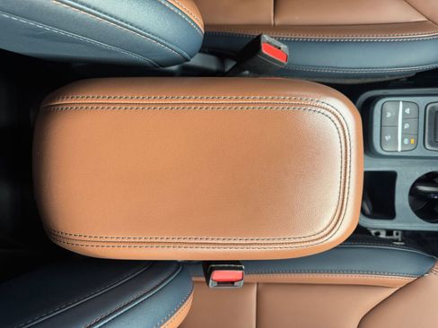 Used 2023 Ford Maverick Lariat w/ Lariat Luxury Package image 35