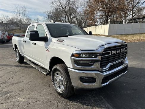 Used 2025 RAM 2500 Tradesman image 4