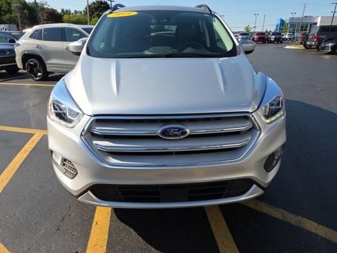 Used 2019 Ford Escape SEL FWD image 2