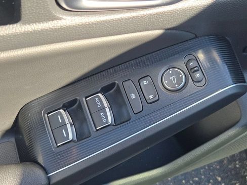 Used 2024 Honda Civic Touring image 19