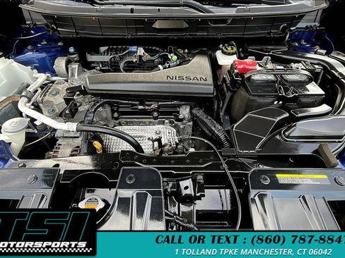 Used 2017 Nissan Rogue SV w/ SV Premium Package image 10