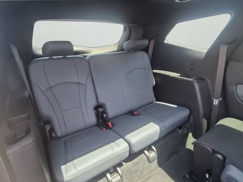 Used 2023 Buick Enclave Essence w/ Experience Buick Package FWD image 13