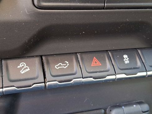 Used 2021 Chevrolet Silverado 1500 Custom Trail Boss image 22