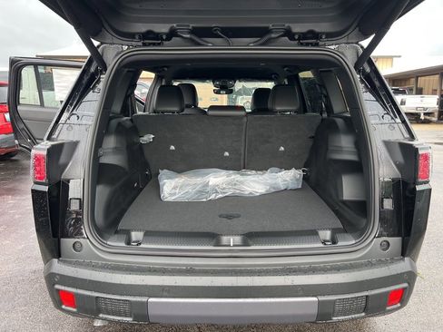 New 2026 Jeep Cherokee Limited AWD/4WD image 10