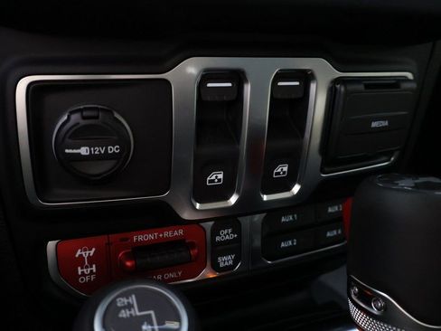 New 2026 Jeep Wrangler Rubicon w/ Safety Group image 34