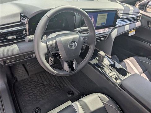 New 2026 Toyota Camry SE FWD image 3