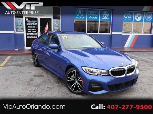 Used 2019 BMW 330i xDrive Sedan w/ M Sport Package AWD/4WD image 1