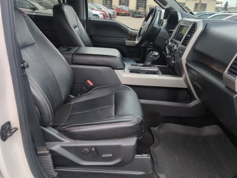 Used 2019 Ford F150 Lariat w/ FX4 Off-Road Package AWD/4WD image 20