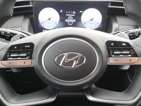 Certified 2024 Hyundai Tucson Limited AWD/4WD image 30
