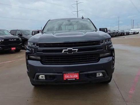 Used 2020 Chevrolet Silverado 1500 RST w/ Texas Edition RWD image 3