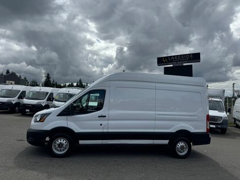 Used 2022 Ford Transit 250 148 High Roof AWD w/ Load Area Protection Package image 2