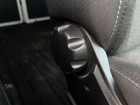 Used 2023 RAM ProMaster 2500 image 27