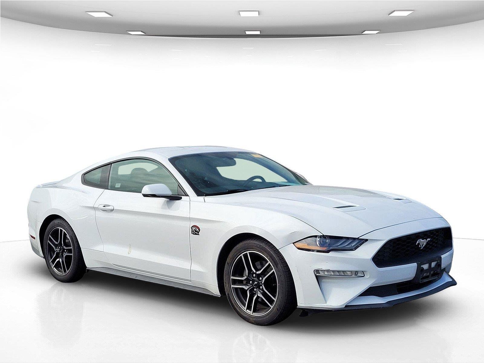 Used 2020 Ford Mustang Premium RWD image 2