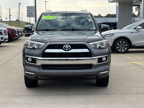 Used 2019 Toyota 4Runner Limited AWD/4WD image 13