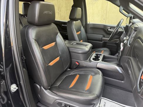 Used 2020 GMC Sierra 1500 AT4 w/ AT4 Premium Package AWD/4WD image 22