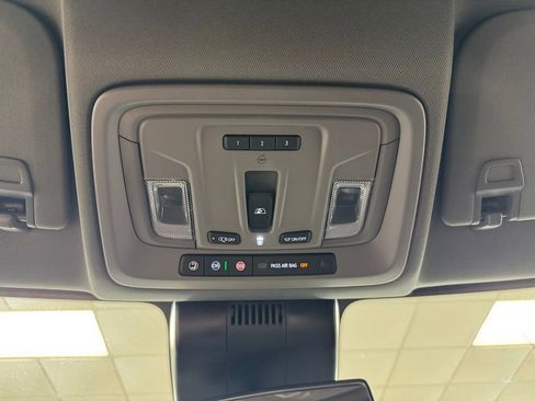 New 2026 GMC Sierra 1500 Elevation w/ Preferred Package AWD/4WD image 39