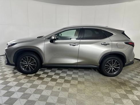 Used 2025 Lexus NX 350h AWD w/ Accessory Package (2T) image 4