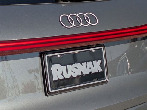 New 2025 Audi Q5 Premium Plus image 15