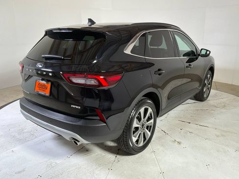 Used 2025 Ford Escape Platinum AWD/4WD image 7