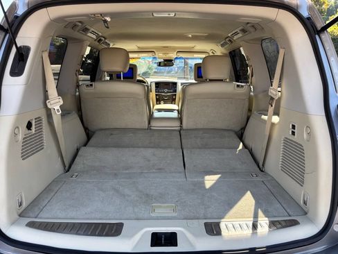 Used 2014 INFINITI QX80 4WD w/ Deluxe Touring Package image 12