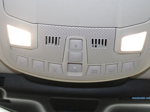 Used 2022 Lincoln Nautilus Reserve w/ Monochromatic Package image 54