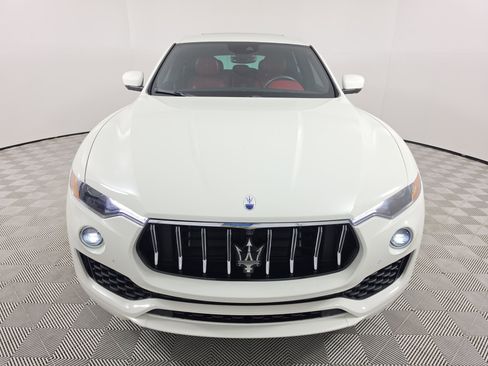 Used 2023 Maserati Levante GT AWD/4WD image 2