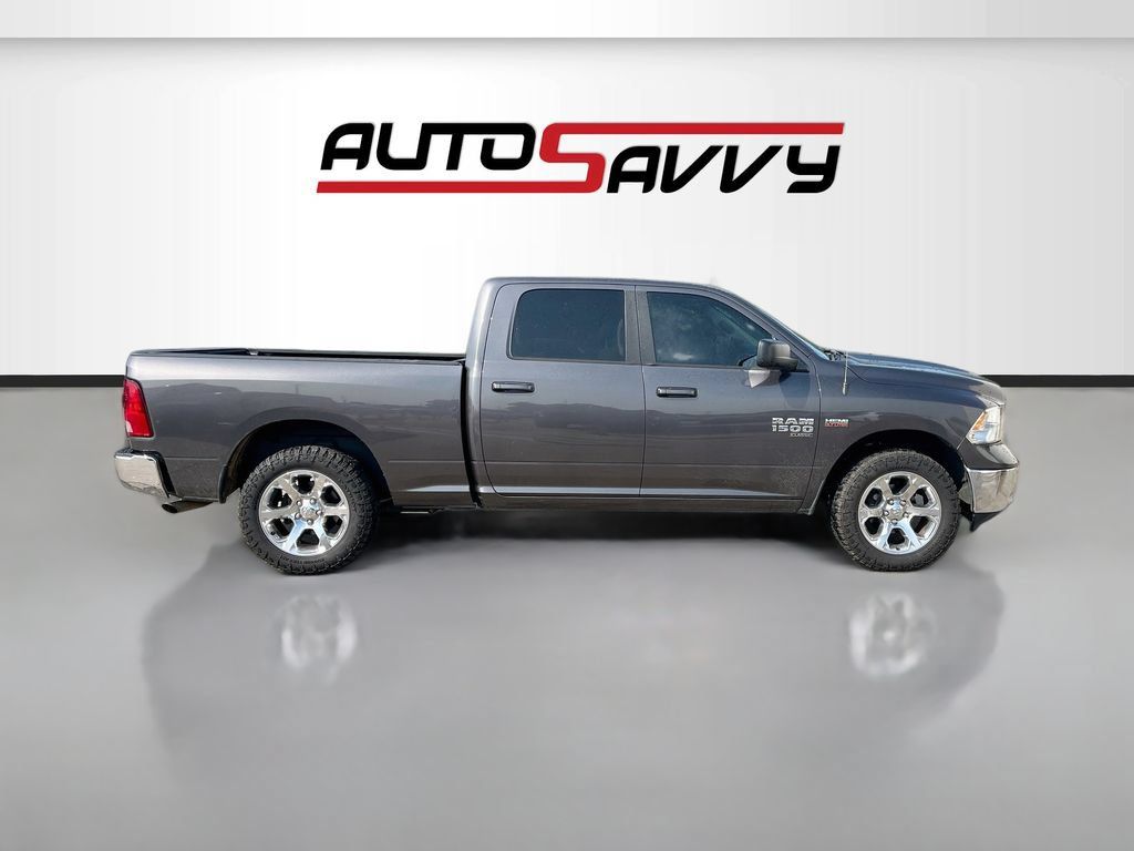 Used 2020 RAM 1500 Classic SLT AWD/4WD image 8