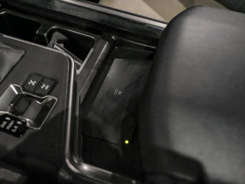 Used 2024 Lexus GX 550 AWD/4WD image 28