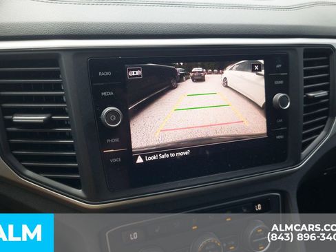 Used 2021 Volkswagen Atlas Cross Sport SE FWD image 8