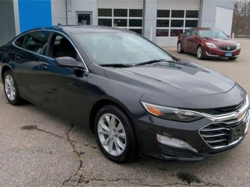 Certified 2023 Chevrolet Malibu LT image 2