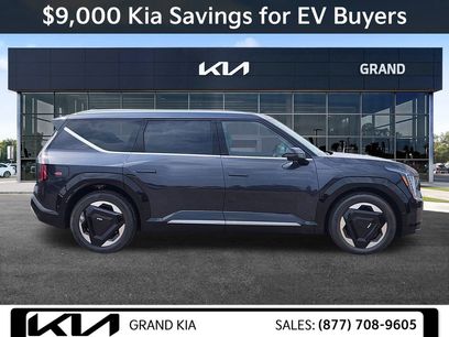 New 2026 Kia EV9 Land