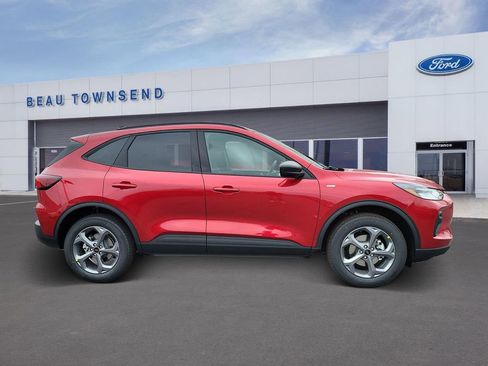 New 2026 Ford Escape ST-Line w/ Cold Weather Package image 3