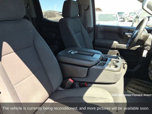 Used 2022 Chevrolet Silverado 1500 Custom RWD image 15