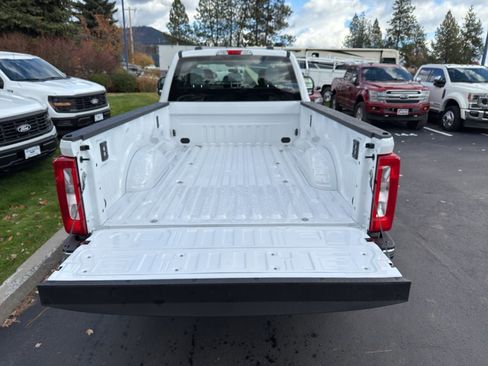 New 2026 Ford F250 XL w/ FX4 Off-Road Package image 7