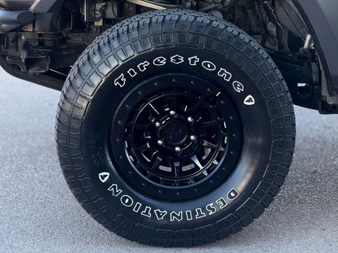 Used 2022 Ford Bronco Big Bend image 8