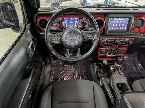 Used 2021 Jeep Gladiator Sport AWD/4WD image 16