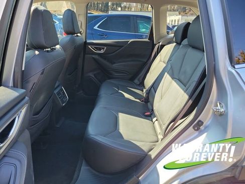 Used 2019 Subaru Forester Limited image 16