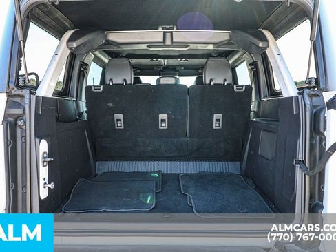 Used 2023 Ford Bronco Wildtrak image 24