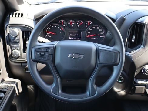 Used 2025 Chevrolet Silverado 1500 Custom Trail Boss w/ LPO, Dark Essentials Package image 18