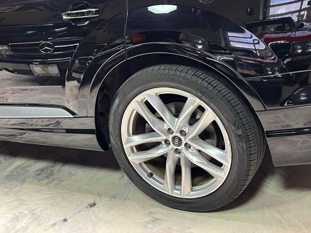 Used 2018 Audi Q7 3.0T Premium Plus AWD/4WD image 37
