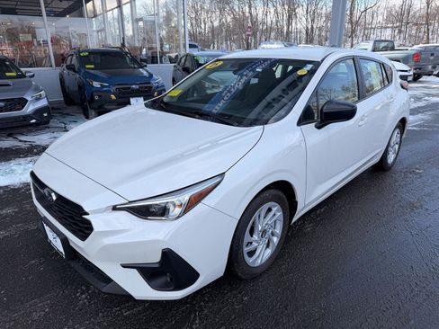 Used 2025 Subaru Impreza 2.0i image 9