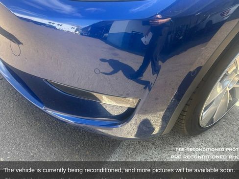 Used 2021 Tesla Model Y Long Range AWD/4WD image 17